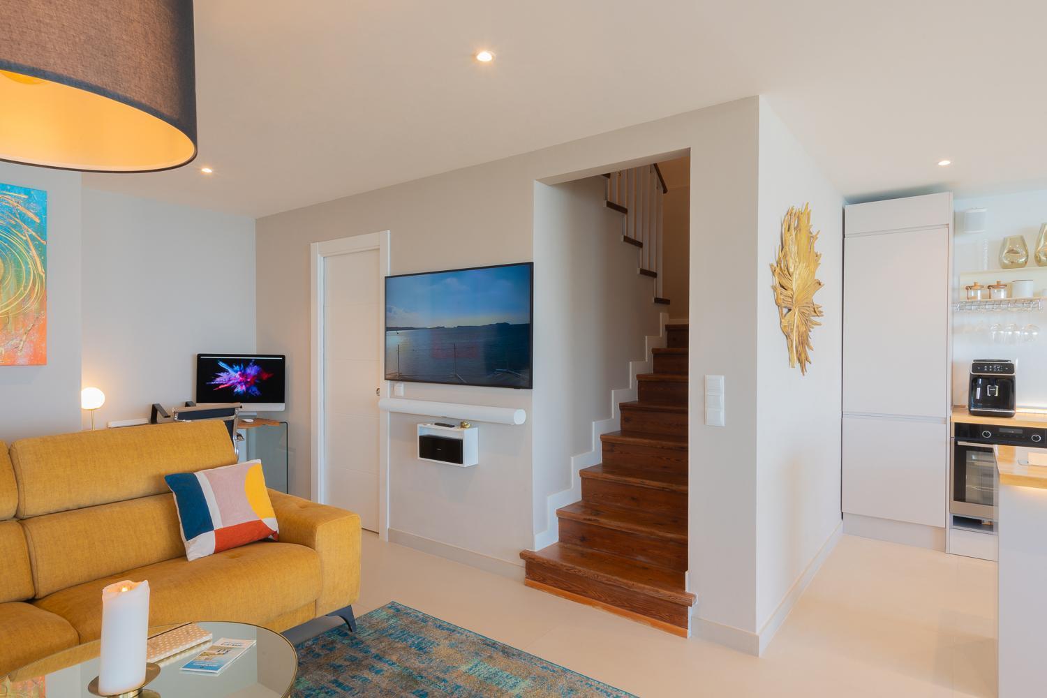 Apartament Private 250Sqm Garden Duplex, Jacuzzi, Cinema, Sea View Escape Torremolinos Zewnętrze zdjęcie