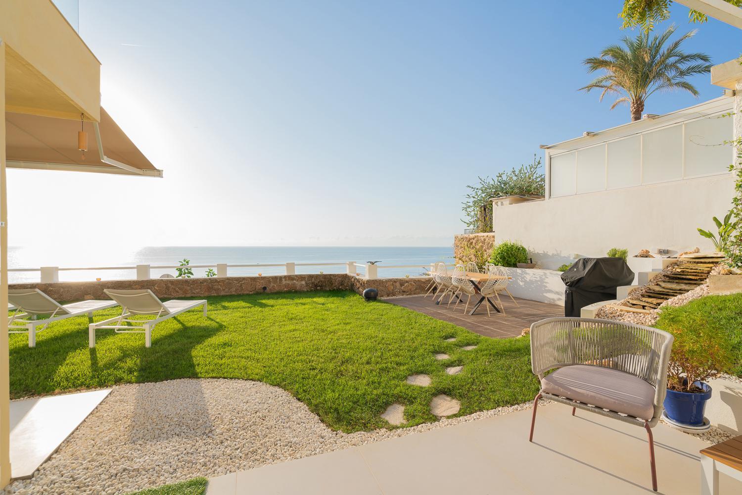 Apartament Private 250Sqm Garden Duplex, Jacuzzi, Cinema, Sea View Escape Torremolinos Zewnętrze zdjęcie