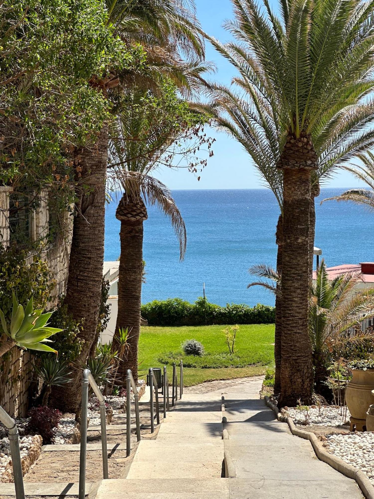 Apartament Private 250Sqm Garden Duplex, Jacuzzi, Cinema, Sea View Escape Torremolinos Zewnętrze zdjęcie