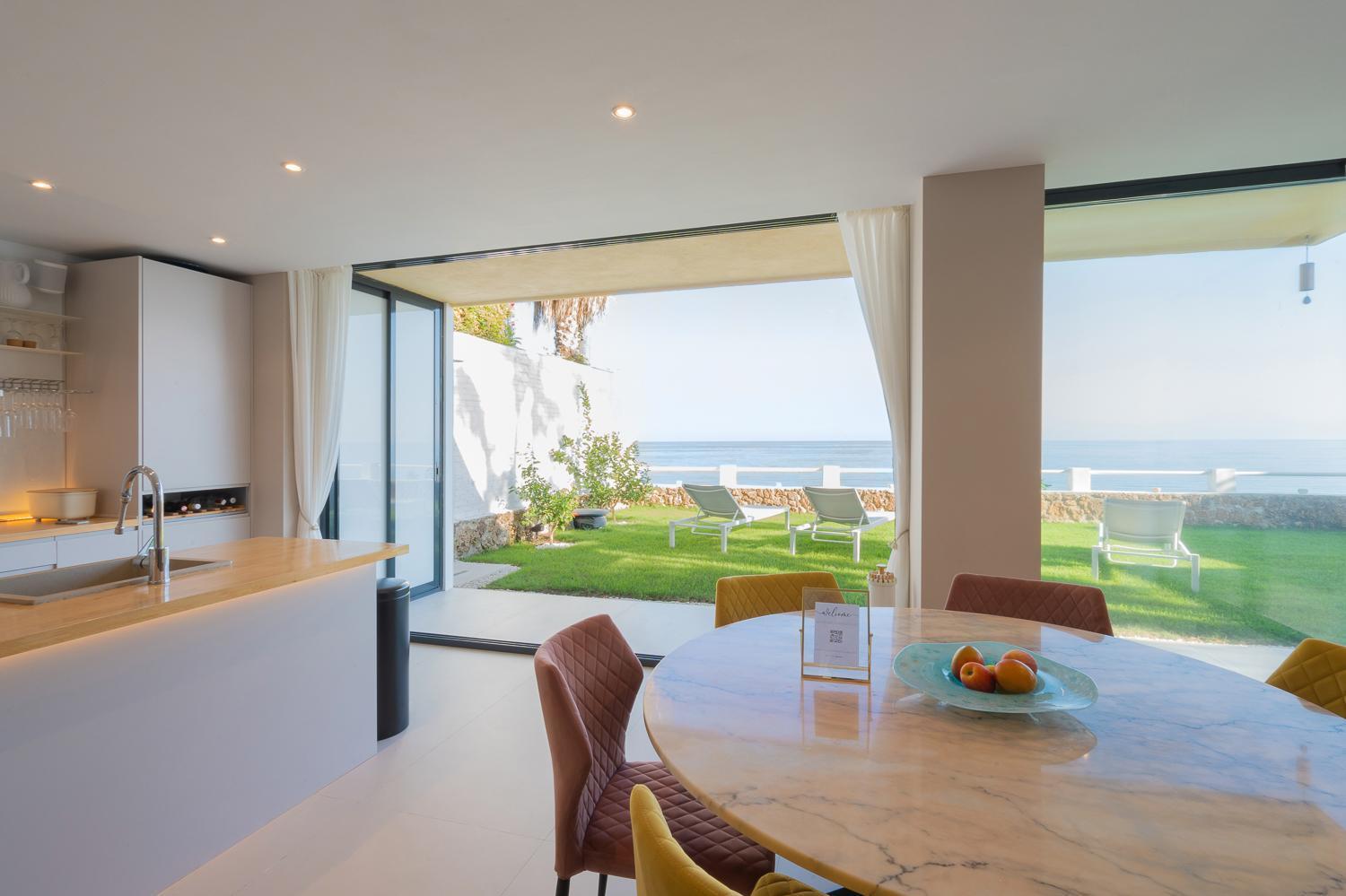 Apartament Private 250Sqm Garden Duplex, Jacuzzi, Cinema, Sea View Escape Torremolinos Zewnętrze zdjęcie