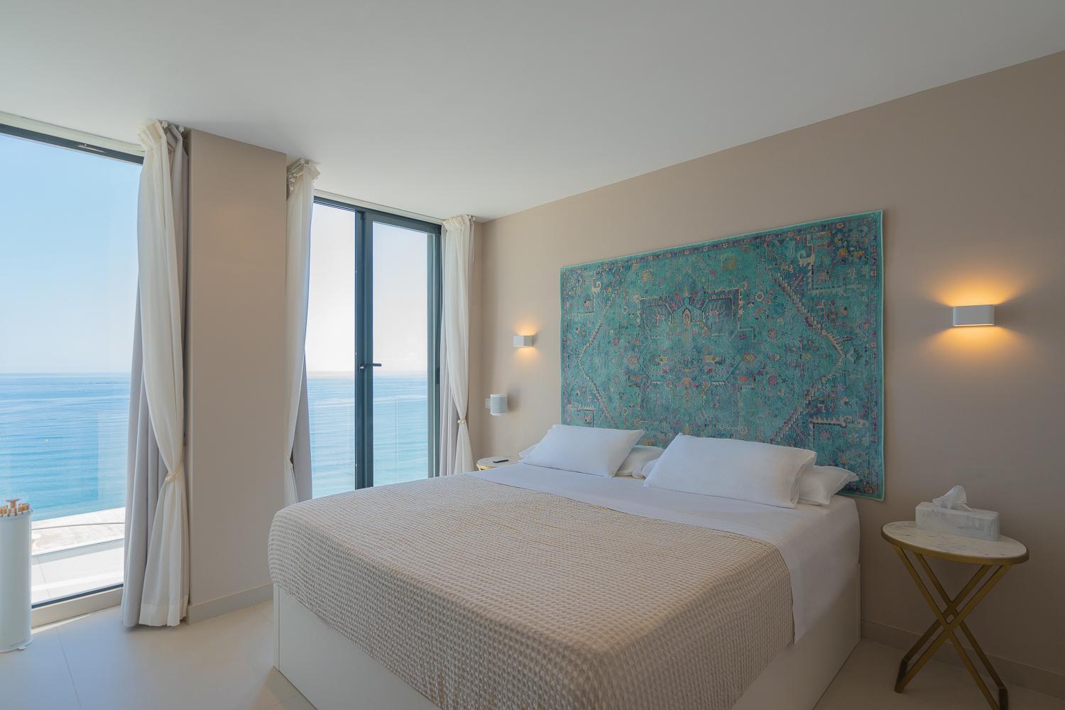Apartament Private 250Sqm Garden Duplex, Jacuzzi, Cinema, Sea View Escape Torremolinos Zewnętrze zdjęcie